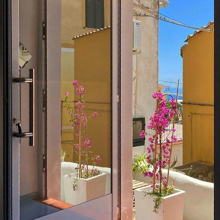 Casa Vacanza Le Tre Sorelle В'єтрі Екстер'єр фото