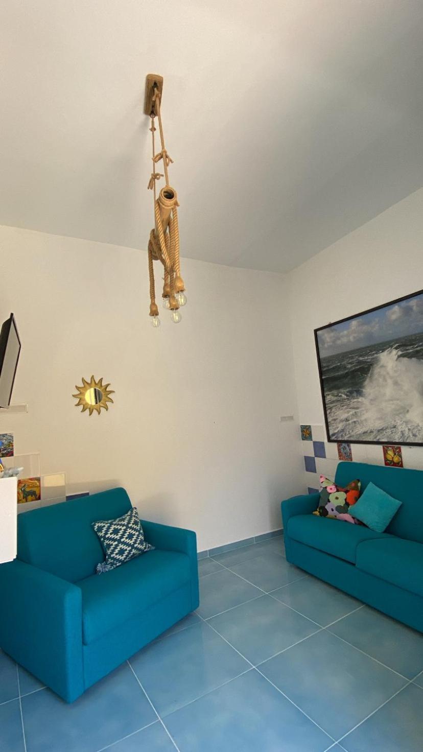 Casa Vacanza Le Tre Sorelle В'єтрі Екстер'єр фото