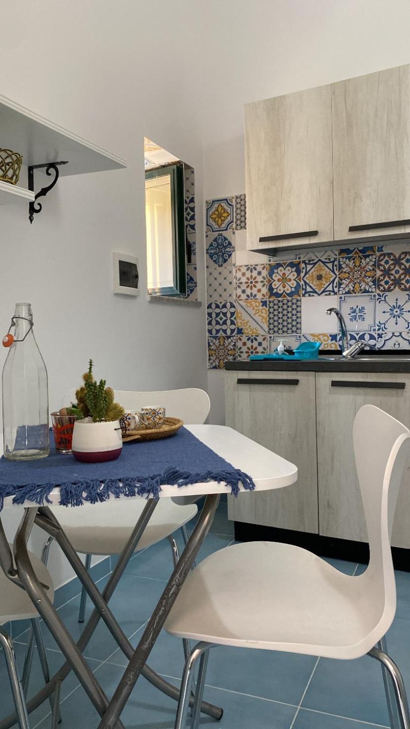 Casa Vacanza Le Tre Sorelle В'єтрі Екстер'єр фото
